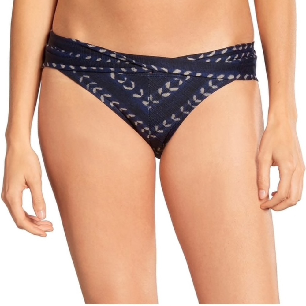 Robin Piccone navy print bikini bottom NWT sz sm